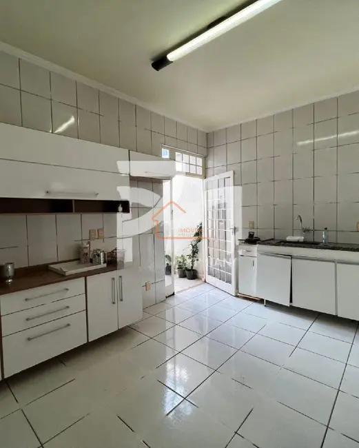 Foto 4 de Casa com 3 quartos à venda, 160m2 em Parque dos Eucaliptos II, Mogi Guacu - SP
