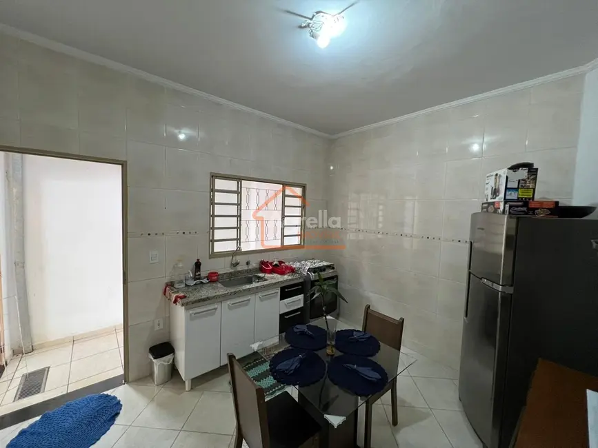 Foto 4 de Casa com 3 quartos à venda, 180m2 em Parque dos Eucaliptos II, Mogi Guacu - SP