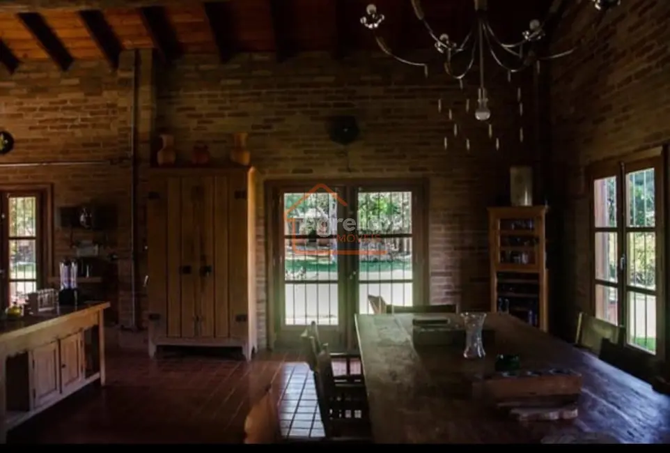 Foto 4 de Chácara com 2 quartos à venda, 327m2 em Chácara São Marcelo, Mogi Mirim - SP