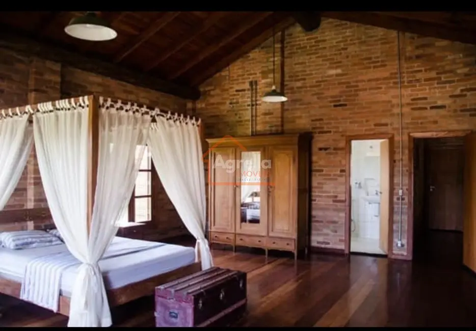 Foto 8 de Chácara com 2 quartos à venda, 327m2 em Chácara São Marcelo, Mogi Mirim - SP