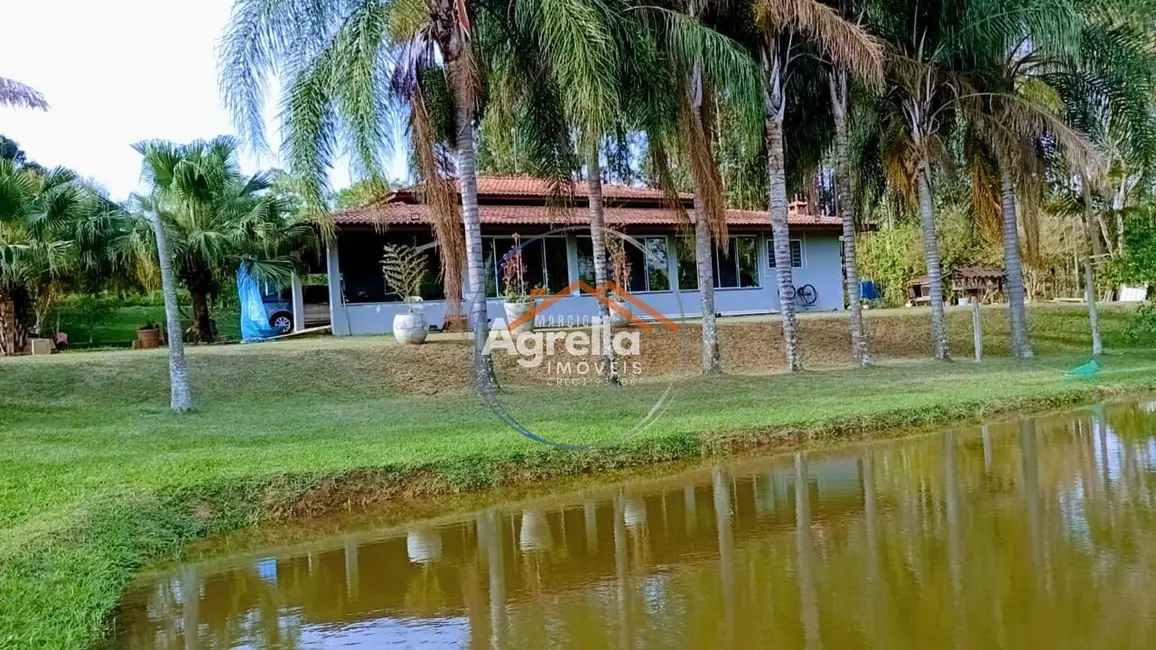 Foto 2 de Chácara com 3 quartos à venda, 9200m2 em Área Rural de Mogi Guaçu, Mogi Guacu - SP