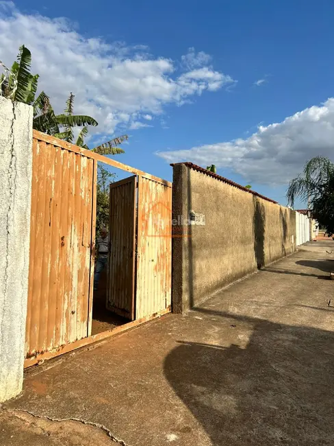 Foto 1 de Terreno / Lote à venda, 1200m2 em Jardim Scomparim, Mogi Mirim - SP