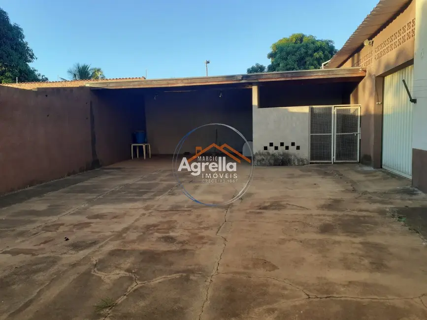 Foto 2 de Chácara à venda, 800m2 em Chácara Santa Felicidade, Mogi Guacu - SP