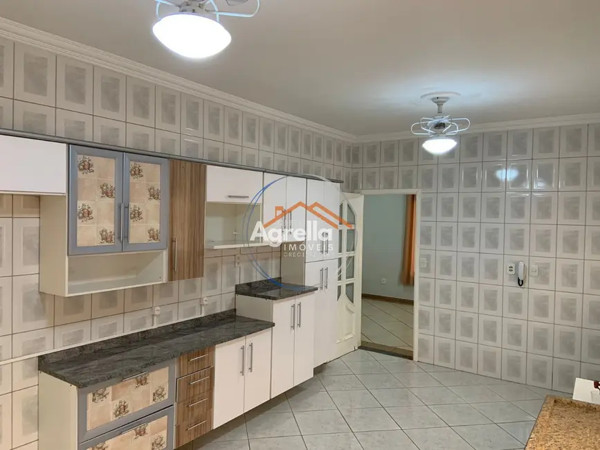 Foto 1 de Casa com 3 quartos à venda, 240m2 em Mogi Guacu - SP