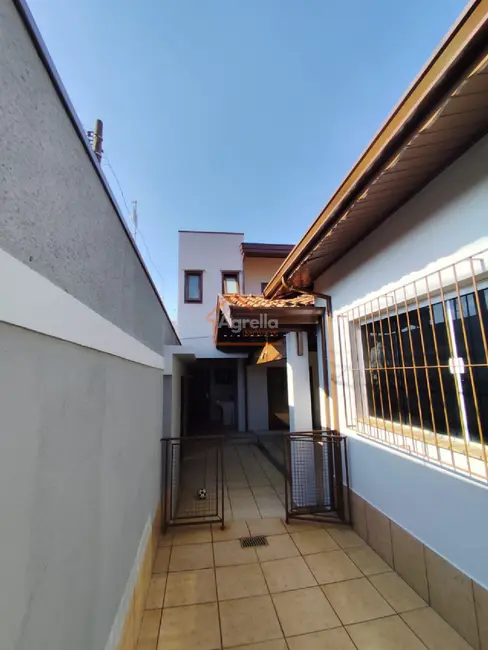 Foto 4 de Casa com 3 quartos à venda, 244m2 em Centro, Mogi Mirim - SP
