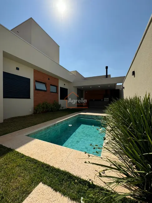 Foto 1 de Casa com 3 quartos à venda, 195m2 em Mogi Mirim - SP