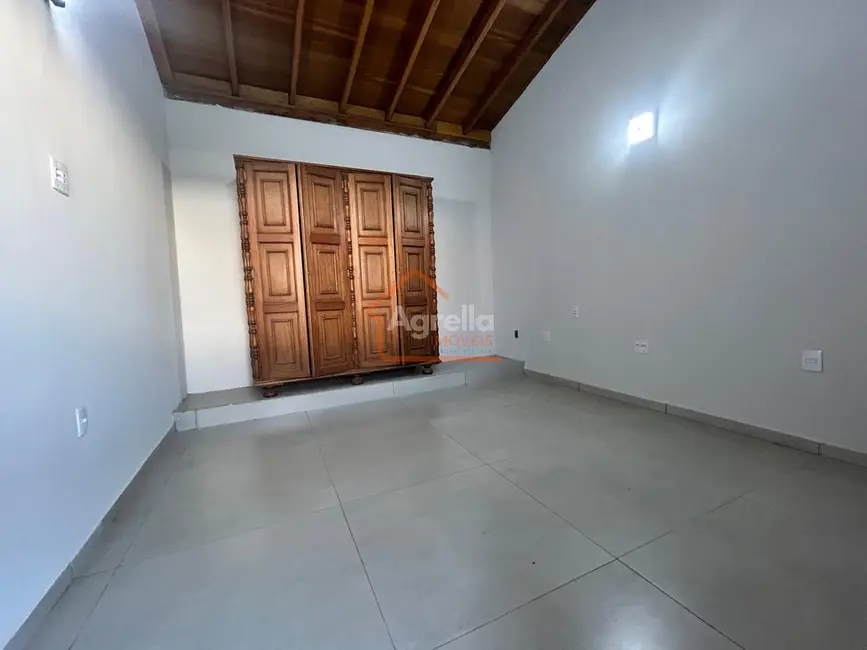 Foto 9 de Casa com 3 quartos à venda, 189m2 em Jardim Aurora, Mogi Mirim - SP