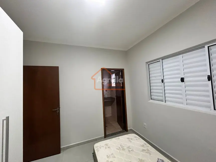 Foto 8 de Casa com 3 quartos à venda, 189m2 em Jardim Aurora, Mogi Mirim - SP