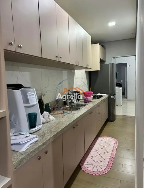 Foto 3 de Casa com 3 quartos à venda, 125m2 em Mogi Guacu - SP