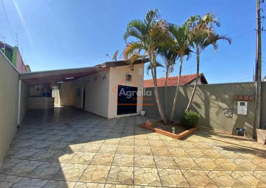 Foto 1 de Casa com 2 quartos à venda, 90m2 em Mogi Guacu - SP