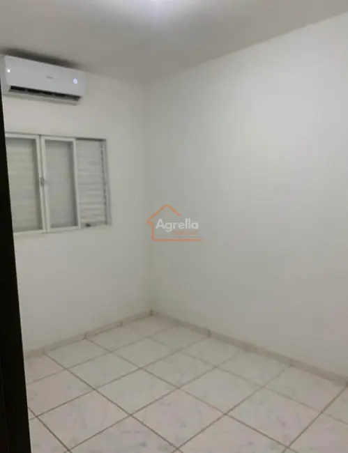 Casa com 2 quartos à venda, 90m2 em Jardim Araucária, Mogi Guacu - SP - imagem 6 Foto 6 de Casa com 2 quartos à venda, 90m2 em Jardim Araucária, Mogi Guacu - SP