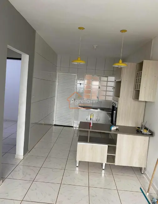 Casa com 2 quartos à venda, 90m2 em Jardim Araucária, Mogi Guacu - SP - imagem 3 Foto 3 de Casa com 2 quartos à venda, 90m2 em Jardim Araucária, Mogi Guacu - SP