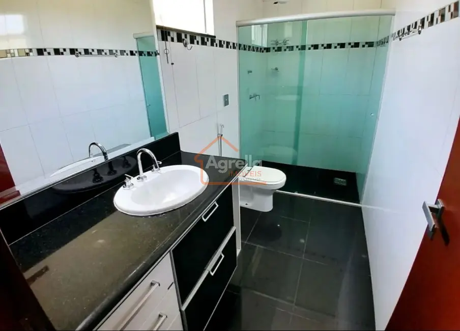 Foto 8 de Casa com 4 quartos à venda, 324m2 em Parque Guainco, Mogi Guacu - SP