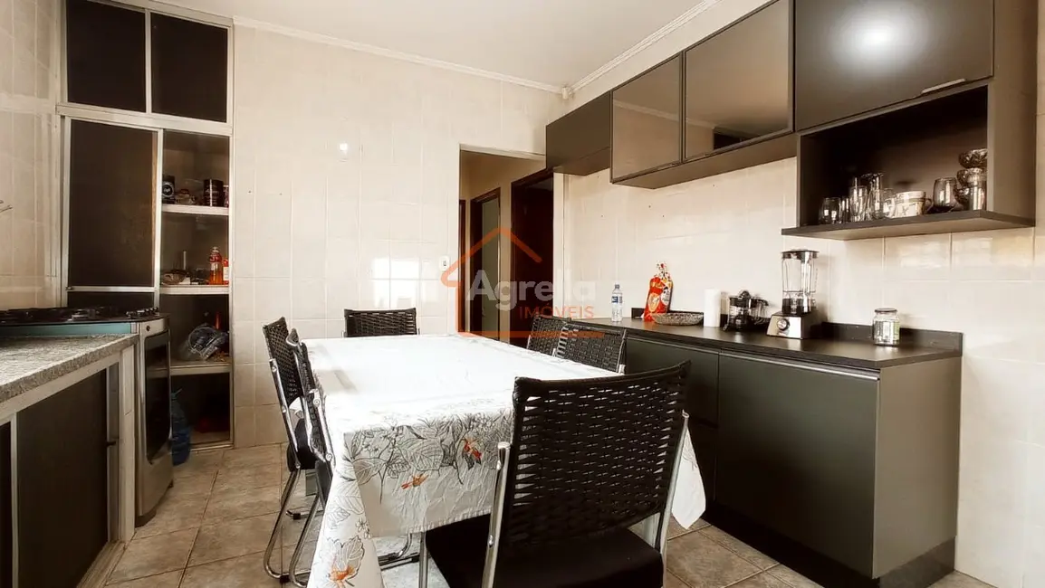 Foto 4 de Casa com 2 quartos à venda, 117m2 em Jardim Panorama, Mogi Mirim - SP