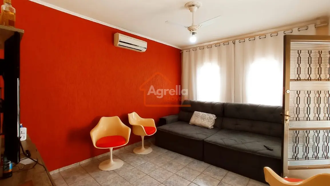 Foto 2 de Casa com 2 quartos à venda, 117m2 em Jardim Panorama, Mogi Mirim - SP