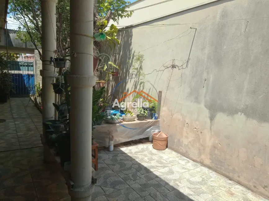 Casa com 3 quartos à venda, 253m2 em Parque Cidade Nova, Mogi Guacu - SP - imagem 8 Foto 8 de Casa com 3 quartos à venda, 253m2 em Parque Cidade Nova, Mogi Guacu - SP