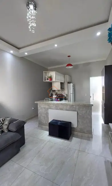 Foto 2 de Casa com 2 quartos à venda, 57m2 em Loteamento Parque Real Guaçu, Mogi Guacu - SP