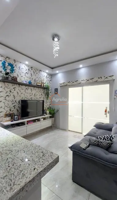 Foto 3 de Casa com 2 quartos à venda, 57m2 em Loteamento Parque Real Guaçu, Mogi Guacu - SP