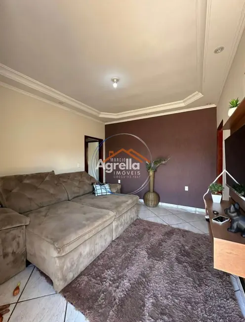 Foto 4 de Casa com 3 quartos à venda, 85m2 em Jardim Ipê V, Mogi Guacu - SP