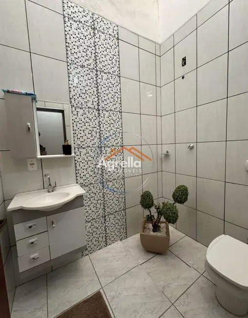 Foto 9 de Casa com 3 quartos à venda, 85m2 em Jardim Ipê V, Mogi Guacu - SP
