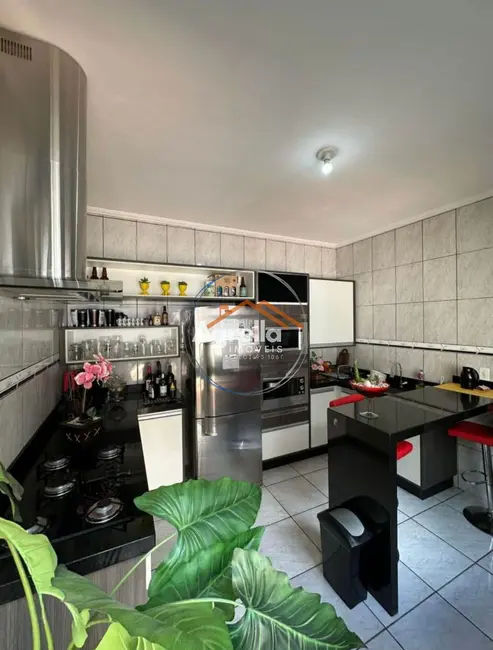 Foto 2 de Casa com 3 quartos à venda, 85m2 em Jardim Ipê V, Mogi Guacu - SP