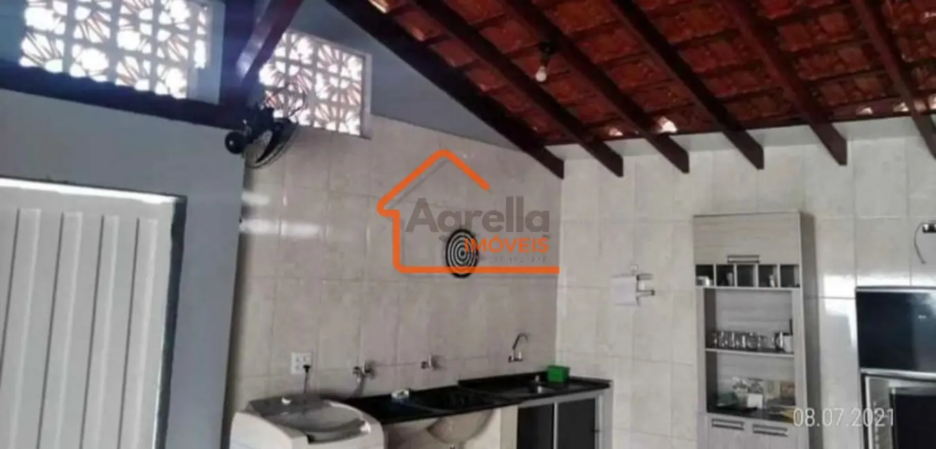 Foto 3 de Casa com 2 quartos à venda, 196m2 em Tucura, Mogi Mirim - SP