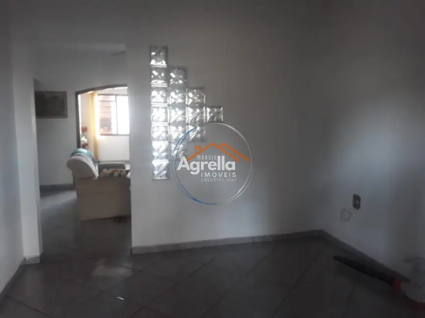 Foto 2 de Casa com 3 quartos à venda, 198m2 em Vila Dias, Mogi Mirim - SP