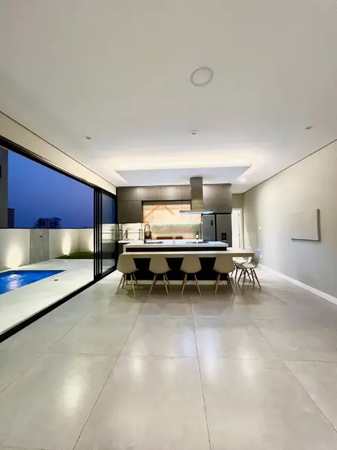 Foto 4 de Casa de Condomínio com 3 quartos à venda, 160m2 em Mogi Guacu - SP