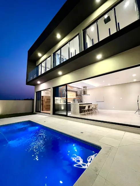 Foto 1 de Casa de Condomínio com 3 quartos à venda, 160m2 em Mogi Guacu - SP