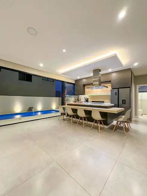 Foto 3 de Casa de Condomínio com 3 quartos à venda, 160m2 em Mogi Guacu - SP