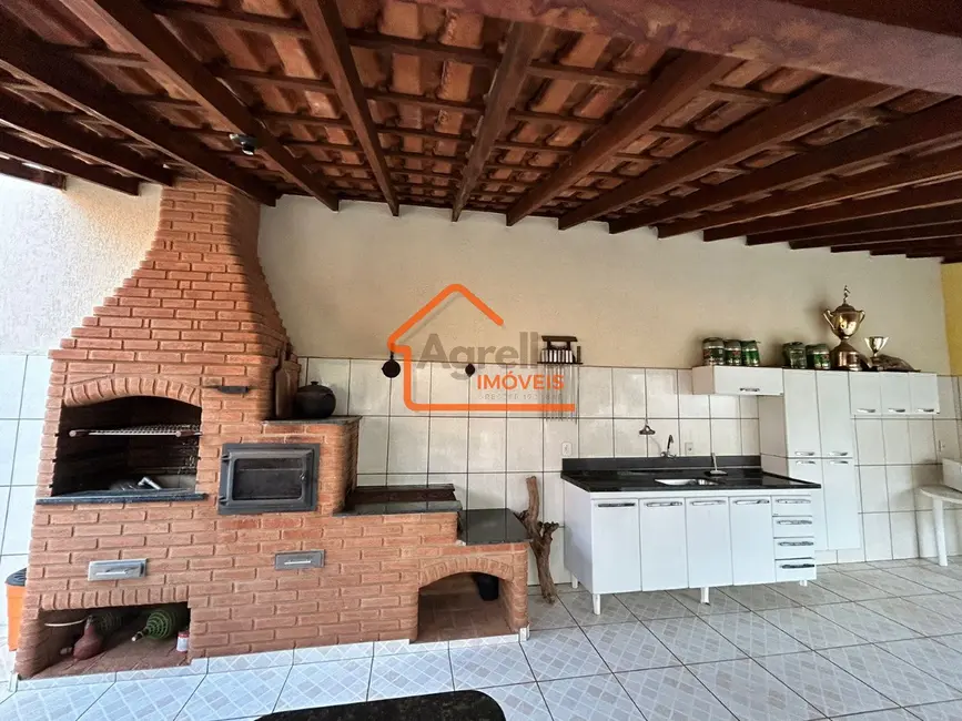 Foto 6 de Casa com 3 quartos à venda, 198m2 em Jardim Flamboyant, Mogi Mirim - SP