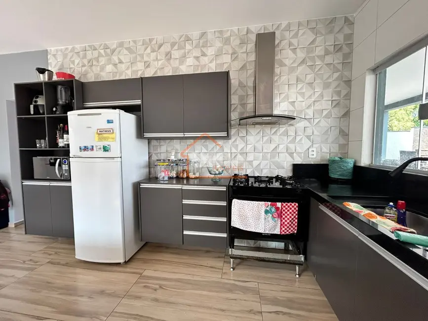 Foto 3 de Casa com 3 quartos à venda, 183m2 em Jardim Murayama, Mogi Mirim - SP