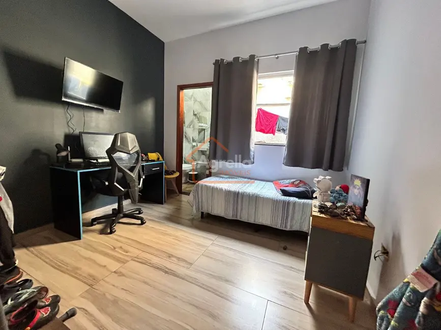 Foto 9 de Casa com 3 quartos à venda, 183m2 em Jardim Murayama, Mogi Mirim - SP