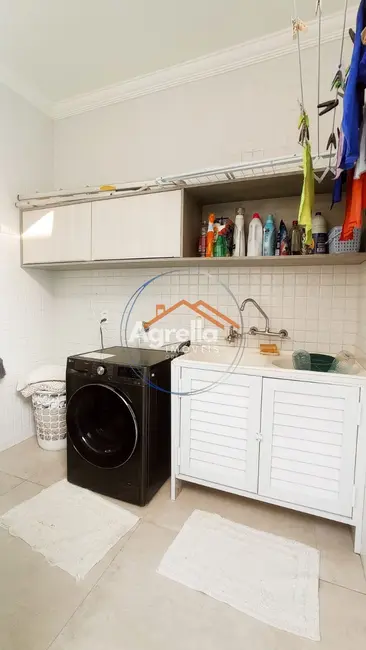 Foto 7 de Casa de Condomínio com 3 quartos à venda, 309m2 em Mogi Mirim - SP
