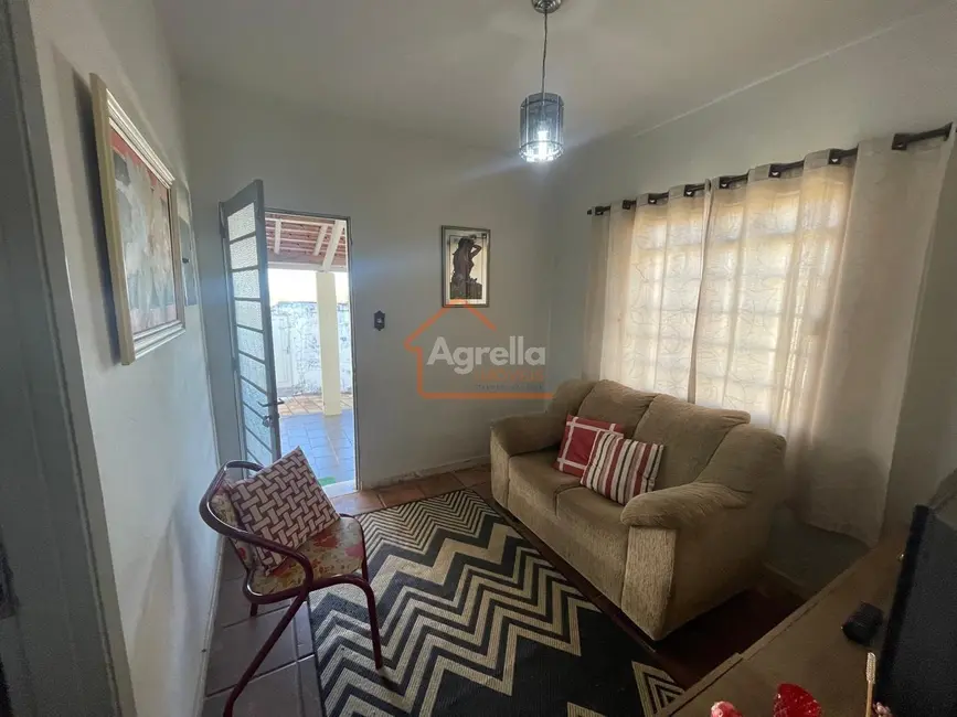 Foto 1 de Casa com 3 quartos à venda, 115m2 em Mogi Mirim - SP