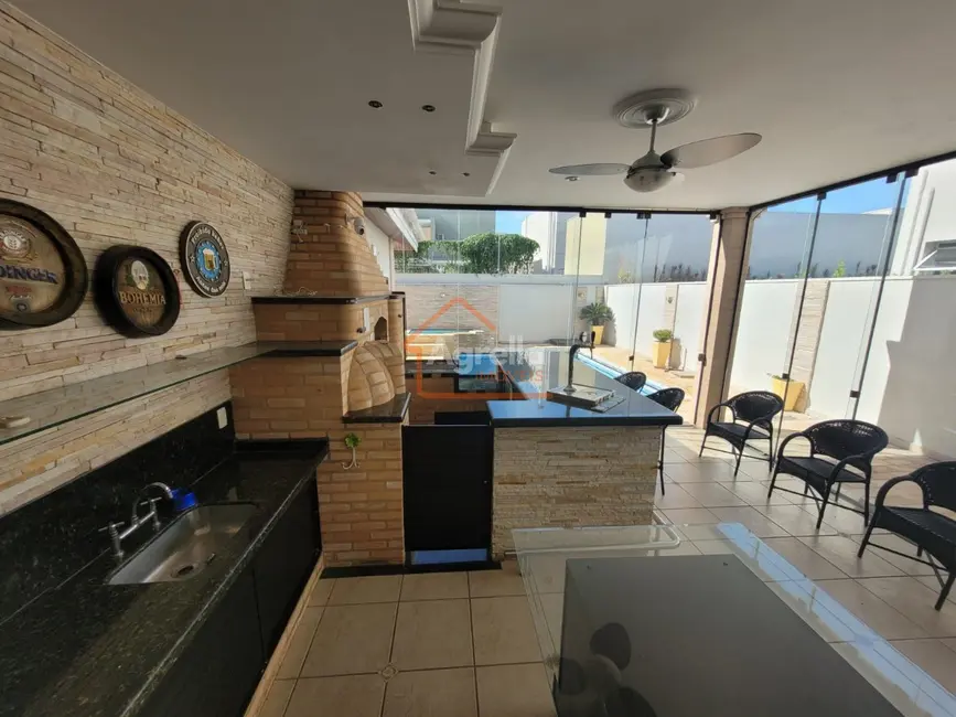 Foto 4 de Casa de Condomínio com 3 quartos à venda, 195m2 em Condomínio Morro Vermelho, Mogi Mirim - SP