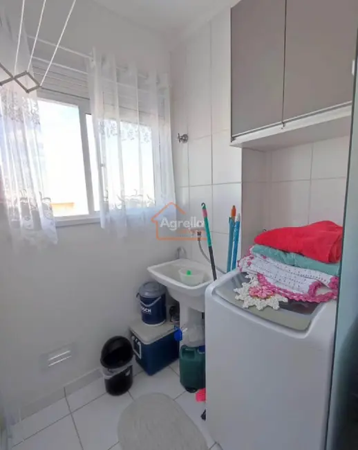 Foto 2 de Apartamento com 2 quartos à venda, 48m2 em Mogi Mirim - SP