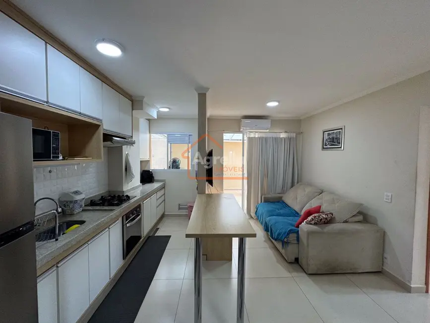 Foto 2 de Apartamento com 2 quartos à venda, 69m2 em Mogi Mirim - SP