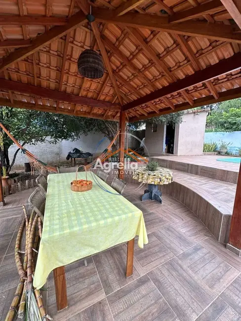 Foto 3 de Chácara com 2 quartos à venda, 150m2 em Chácaras Sol Nascente, Mogi Mirim - SP