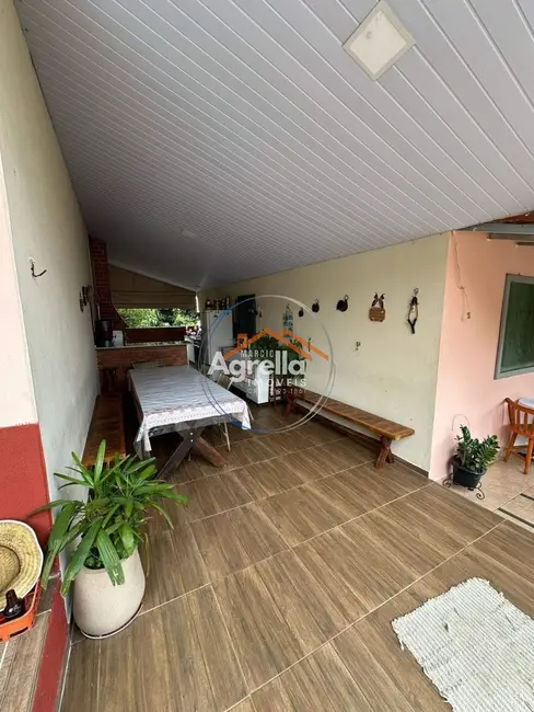 Foto 8 de Chácara com 2 quartos à venda, 150m2 em Chácaras Sol Nascente, Mogi Mirim - SP