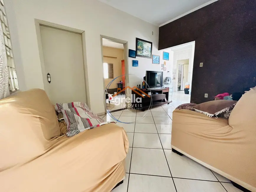 Foto 2 de Casa com 3 quartos à venda, 150m2 em Vila Paraíso, Mogi Guacu - SP