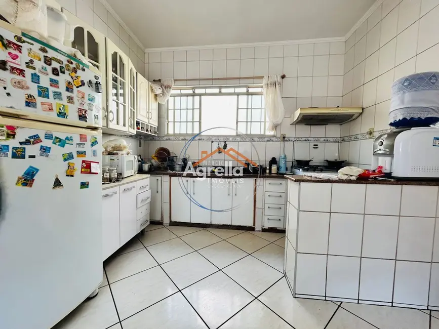 Casa com 3 quartos à venda, 150m2 em Vila Paraíso, Mogi Guacu - SP - imagem 8 Foto 8 de Casa com 3 quartos à venda, 150m2 em Vila Paraíso, Mogi Guacu - SP