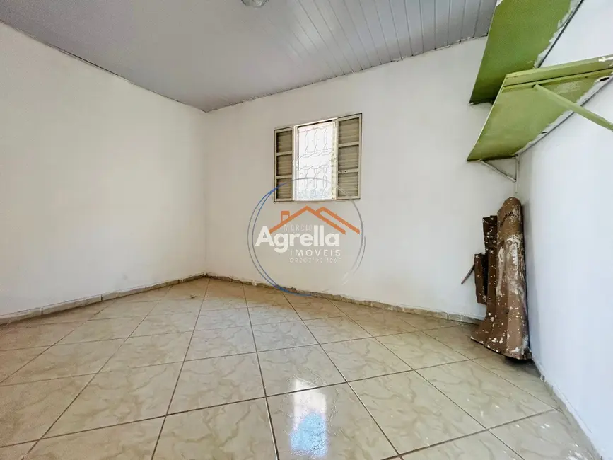 Foto 2 de Casa com 2 quartos à venda, 66m2 em Mogi Mirim - SP