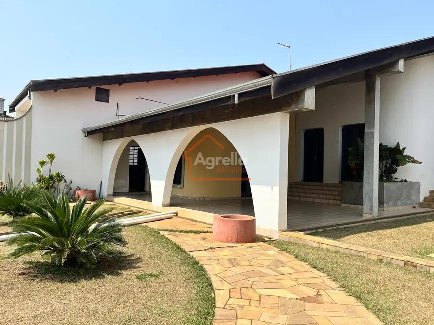 Foto 2 de Casa com 3 quartos à venda, 230m2 em Santa Cruz, Mogi Mirim - SP