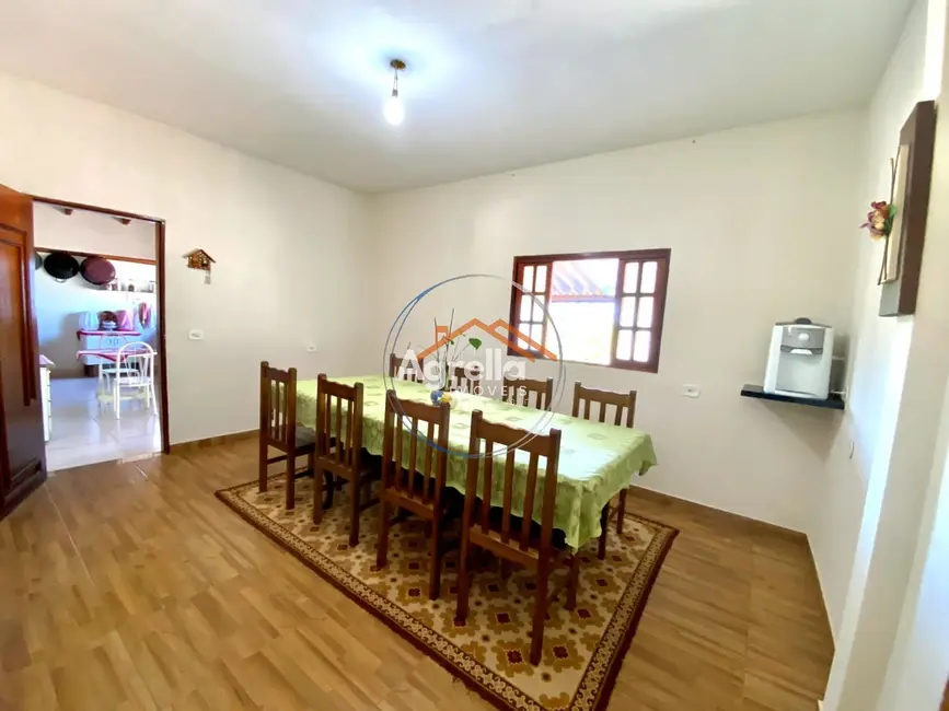 Foto 2 de Chácara com 3 quartos à venda, 280m2 em Chácaras Sol Nascente, Mogi Mirim - SP