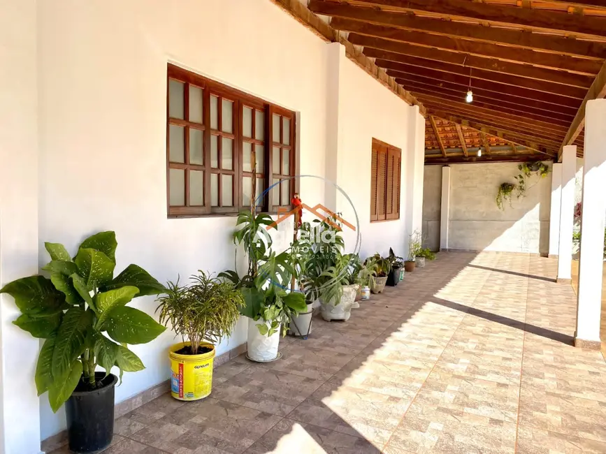 Foto 1 de Chácara com 3 quartos à venda, 280m2 em Chácaras Sol Nascente, Mogi Mirim - SP