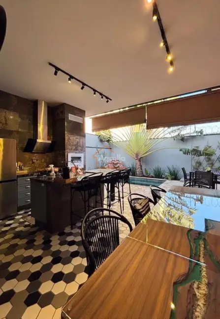 Foto 1 de Casa de Condomínio com 3 quartos à venda, 298m2 em Mogi Mirim - SP