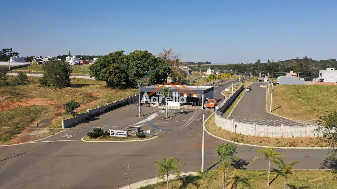 Foto 1 de Terreno / Lote à venda, 222m2 em Mogi Mirim - SP