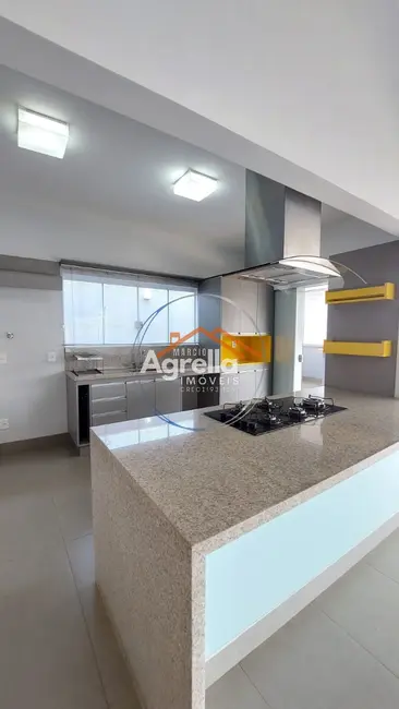 Foto 8 de Casa com 3 quartos à venda, 242m2 em Jardim Brasília, Mogi Mirim - SP