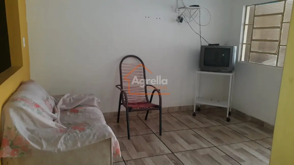 Foto 6 de Chácara com 2 quartos à venda, 130m2 em Parque das Laranjeiras, Mogi Mirim - SP